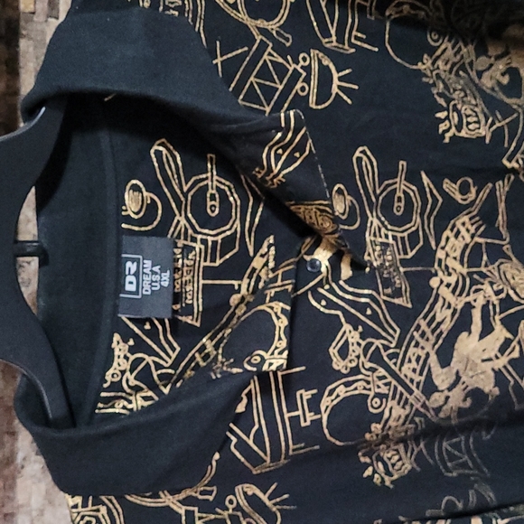 Men's Print Black Gold Shirt  SIZE 4X - Picture 3 of 5